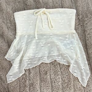 Edikted Cream Lace Crop Top